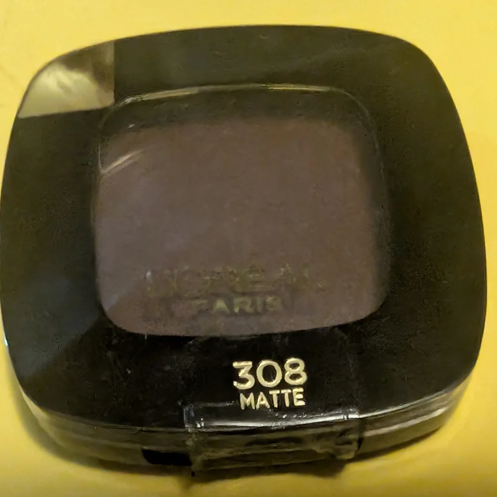L'Oreal Mono Eyeshadow